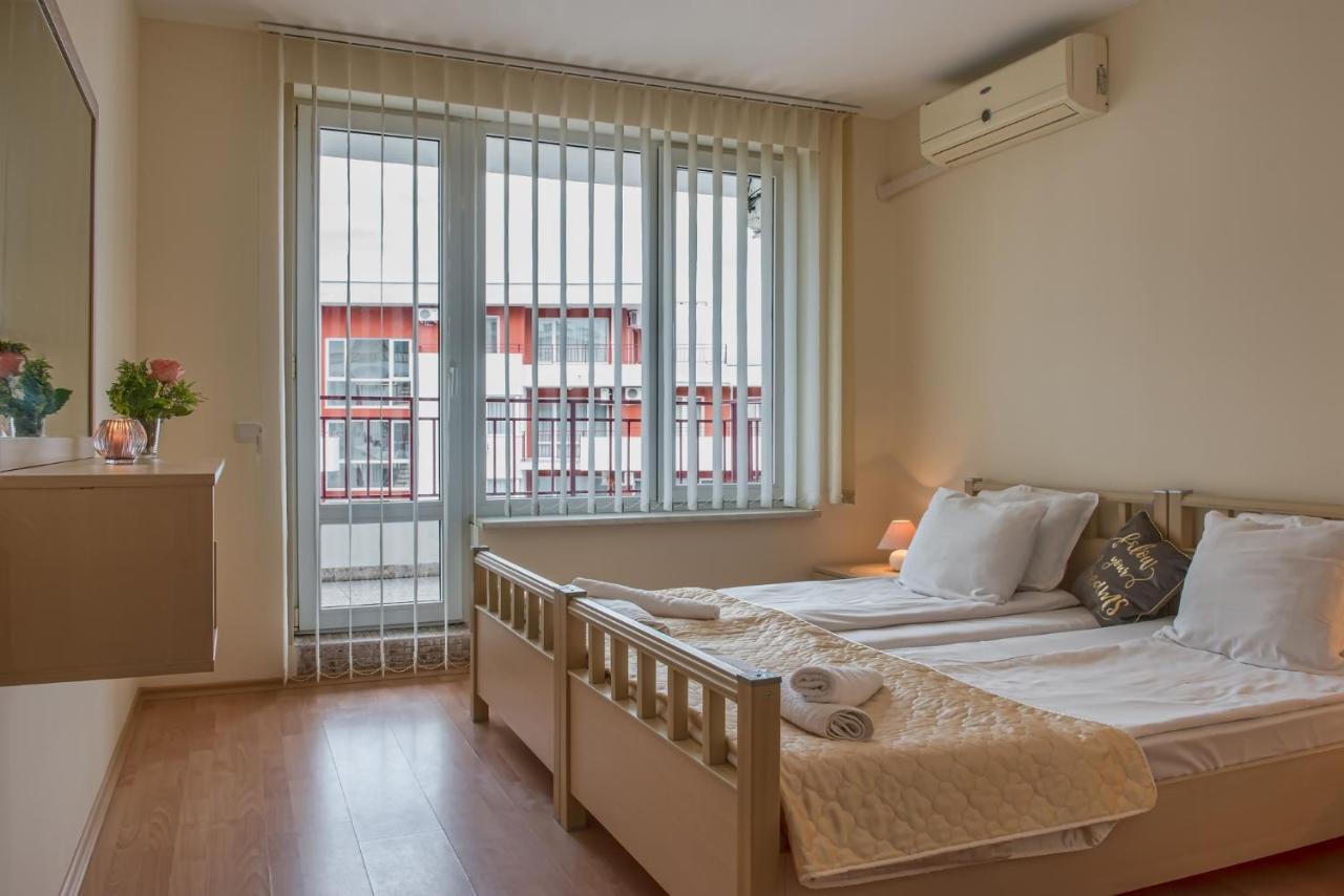 Marina And Panorama Apartments สวิติ วลัส ภายนอก รูปภาพ