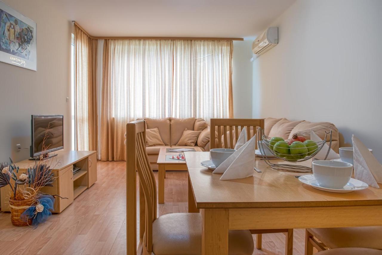 Marina And Panorama Apartments สวิติ วลัส ภายนอก รูปภาพ